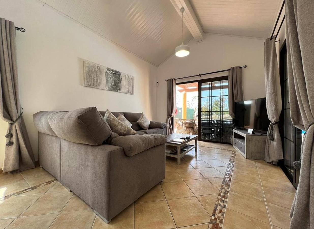 Villa Eva - New To The Market, Fully Refurbished Licensed - Private Pool Caleta De Fuste