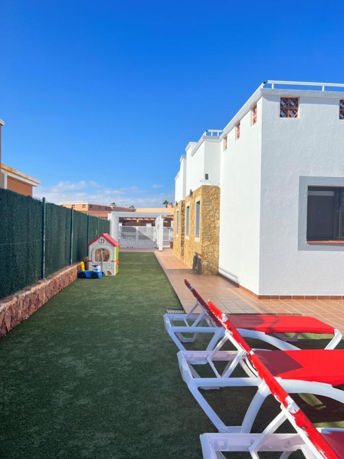 Eva - New To The Market, Fully Refurbished Licensed - Private Pool